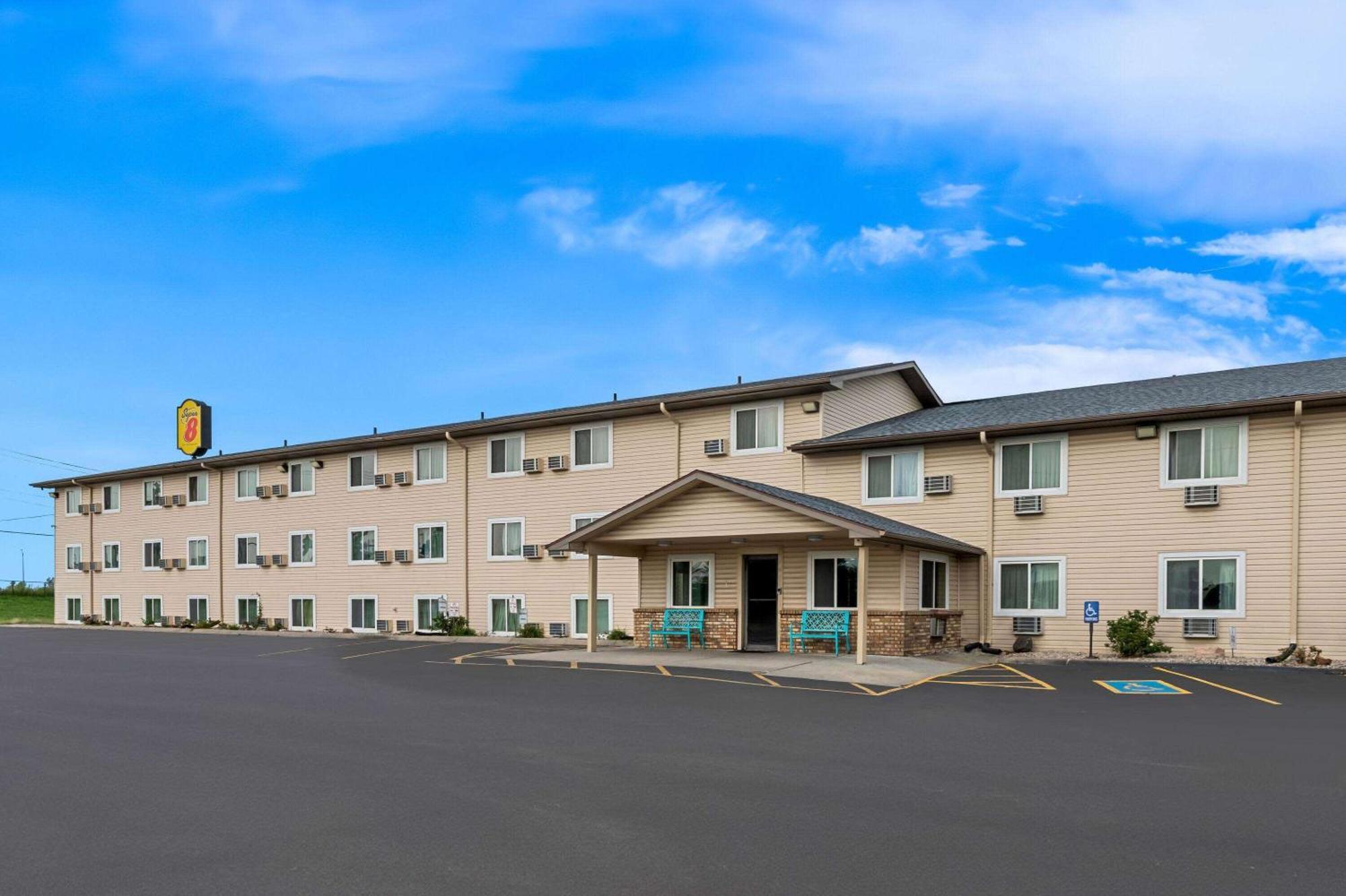Motel Super 8 By Wyndham Council Bluffs Ia Omaha Ne Area Exterior foto